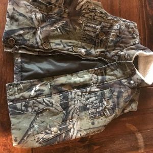 Camo Children’s Vest🦌